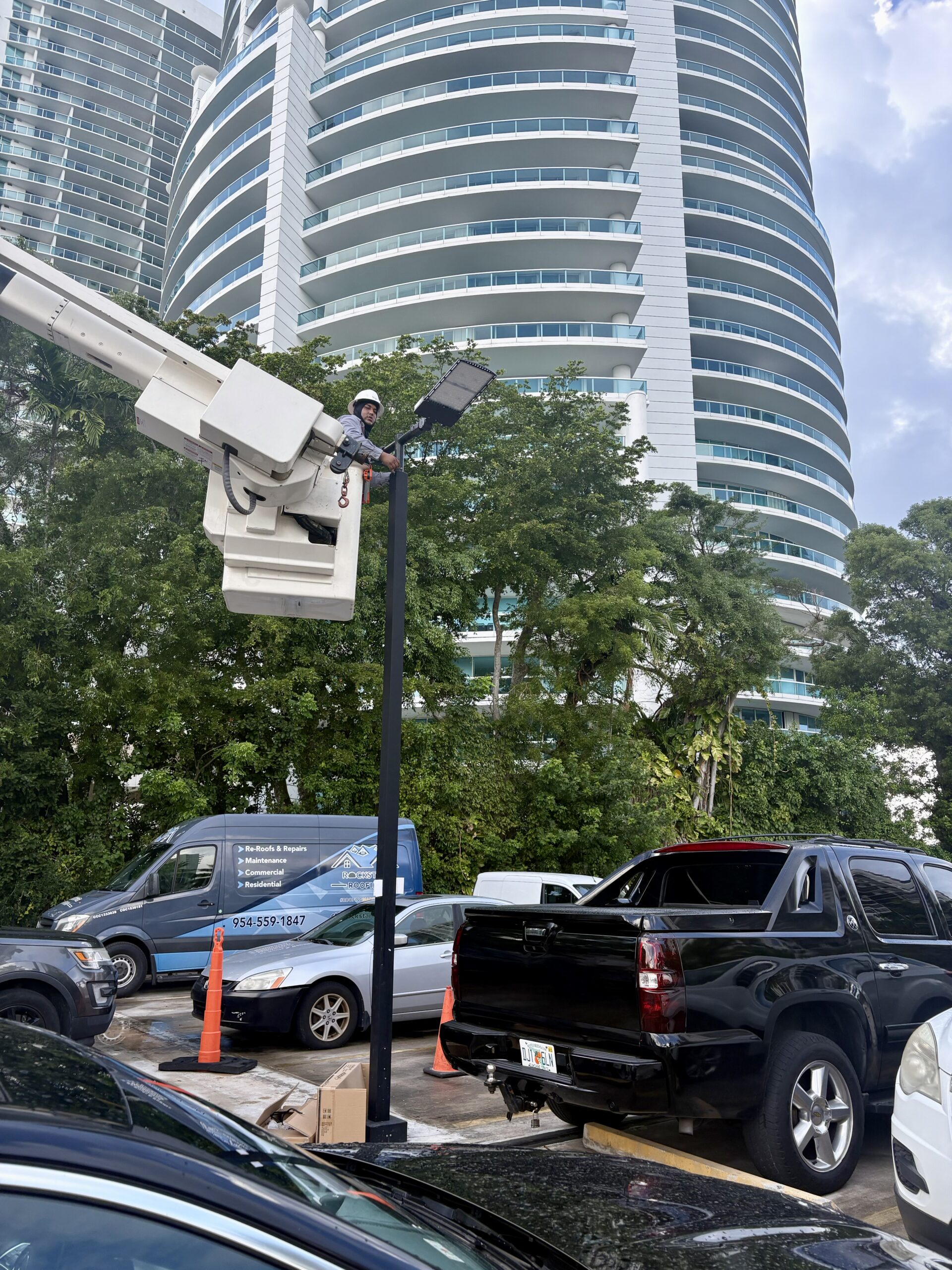 Exterior lighting installation